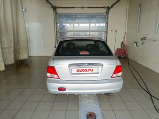 2001 Hyundai Accent II, серебристый, 260000 рублей, вид 4