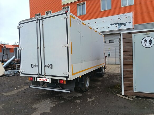 2011 Foton Aumark, красный, 900000 рублей - вид 3