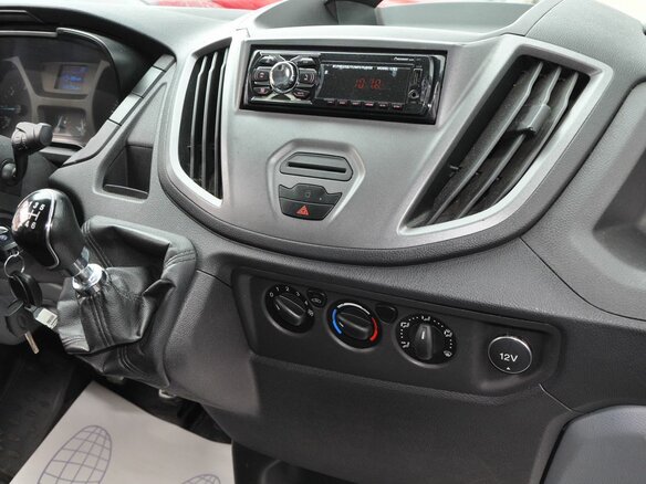 2017 Ford Transit, белый, 1550000 рублей - вид 10
