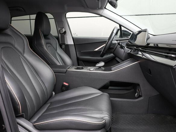 2022 Omoda C5 I, чёрный - вид 12