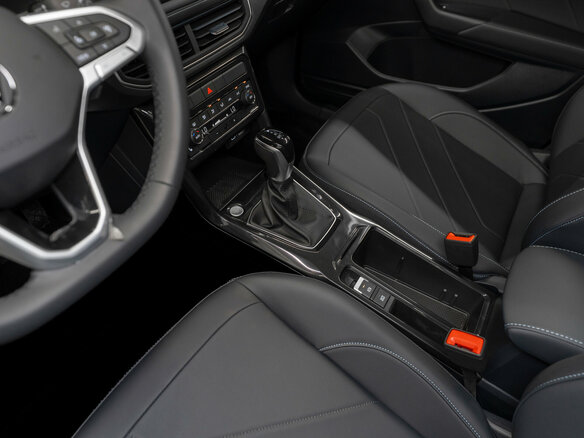 2026 Volkswagen Tharu XR 300 TSI, серый - вид 13