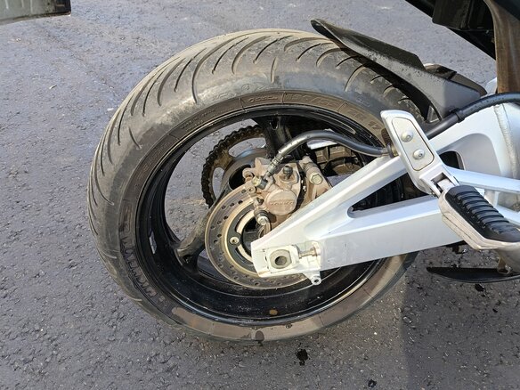 2006 Suzuki GSR 600, синий, 350000 рублей - вид 9