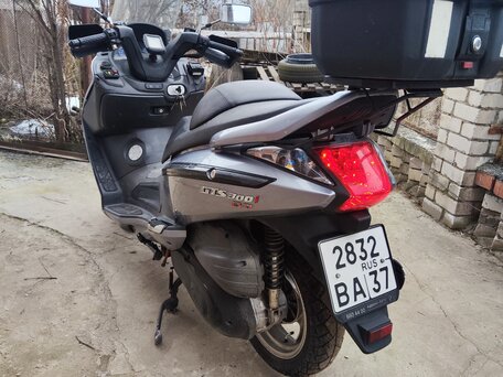 2011 Sym GTS 300, серый, 179000 рублей, вид 2