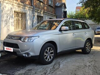 2013 Mitsubishi Outlander III, серебристый, 1460000 рублей, вид 1