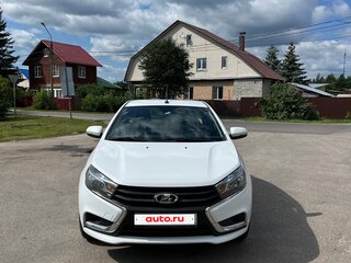 2017 Lada (ВАЗ) Vesta I, белый, 700000 рублей, вид 2