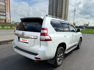 2017 Toyota Land Cruiser Prado 150 Series Рестайлинг 1, белый, 2800000 рублей, вид 3
