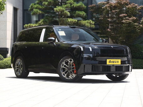 2026 Lynk & Co 900, чёрный, 7900000 рублей, вид 3