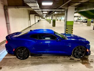 2019 Chevrolet Camaro VI Рестайлинг, синий, 3350000 рублей, вид 2