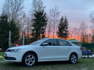 2014 Volkswagen Jetta VI, белый, 950000 рублей, вид 5