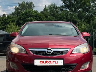 2011 Opel Astra J, красный, 600000 рублей, вид 4