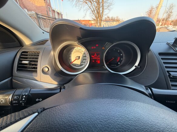 2008 Mitsubishi Lancer X, бежевый, 670000 рублей - вид 14