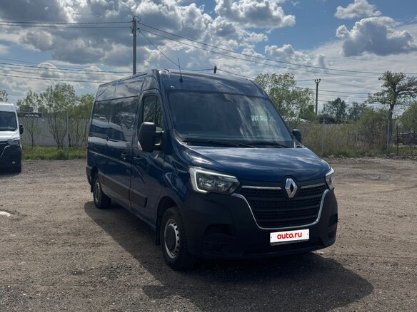 2021 Renault Master, синий, 3450000 рублей - вид 2