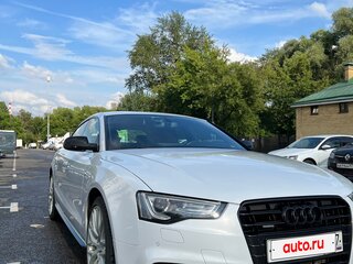 2016 Audi A5 I (8T) Рестайлинг, белый, 2200000 рублей, вид 3