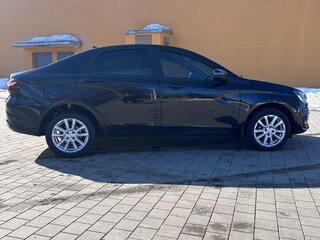 2024 Lada (ВАЗ) Vesta I Рестайлинг (NG), чёрный, 1500000 рублей, вид 4