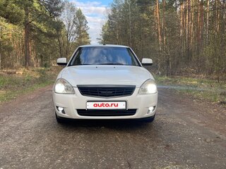 2013 Lada (ВАЗ) Priora I Рестайлинг, белый, 450000 рублей, вид 2
