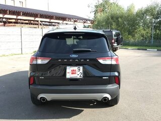 2020 Ford Escape IV, чёрный, 1270000 рублей, вид 5