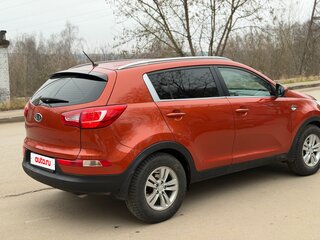 2012 Kia Sportage III, оранжевый, 1260000 рублей, вид 4