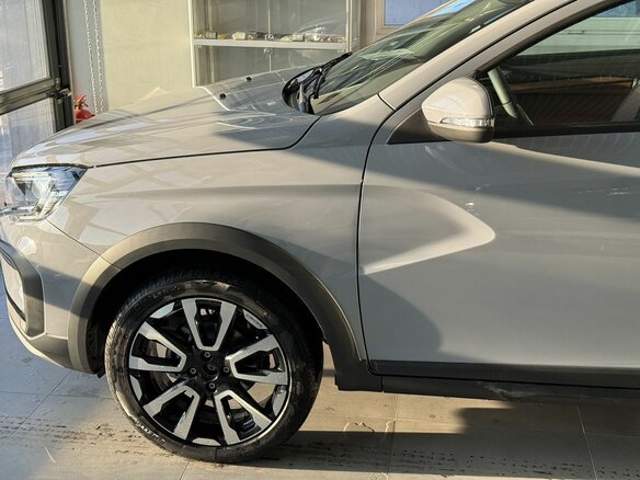 2026 Lada (ВАЗ) Vesta SW Cross I Рестайлинг (NG), серебристый, 1800000 рублей - вид 11