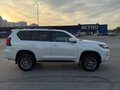 2018 Toyota Land Cruiser Prado 150 Series Рестайлинг 2, белый, 4745000 рублей - вид 1