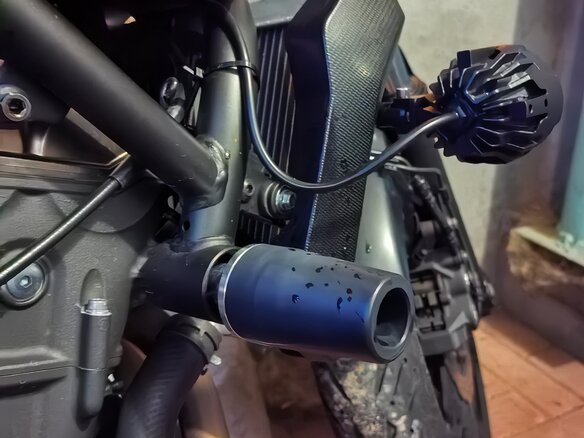 2015 Yamaha MT-07 (FZ-07), серый, 699000 рублей - вид 17