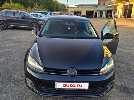 2014 Volkswagen Golf VII, чёрный, 1550000 рублей, вид 1