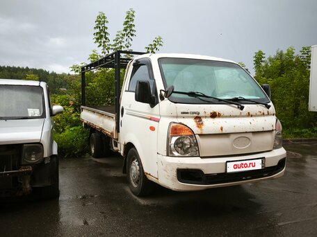 2011 Hyundai Porter II, белый, 590000 рублей, вид 2