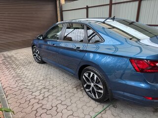 2020 Volkswagen Jetta 8-speed VII, синий, 1800000 рублей, вид 5