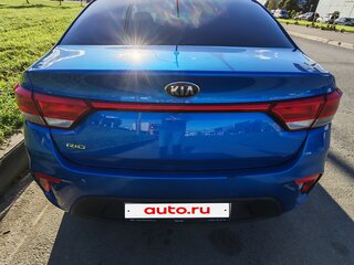 2017 Kia Rio IV, синий, 1350000 рублей, вид 4
