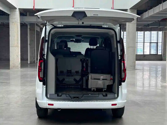 2023 Ford Transit Custom LWB I (China Market), белый, 2320000 рублей - вид 10