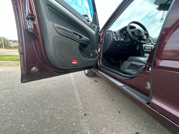 2010 Skoda Octavia II (A5) Рестайлинг, пурпурный, 520000 рублей - вид 7