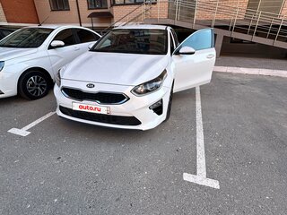 2019 Kia Ceed III, белый, 1780000 рублей, вид 2
