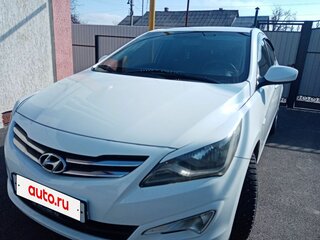 2015 Hyundai Solaris I Рестайлинг, белый, 820000 рублей, вид 1