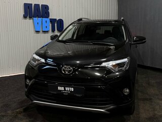 Toyota RAV4 IV (XA40) Рестайлинг