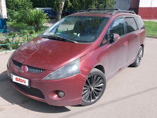 2004 Mitsubishi Grandis I, красный, 665000 рублей, вид 4
