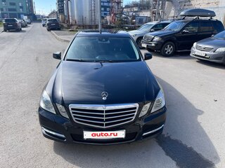 2010 Mercedes-Benz E-Класс 220 5G-Tronic IV (W212, S212, C207), чёрный, 1490000 рублей, вид 2