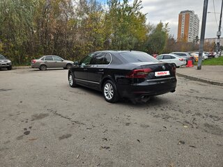 2013 Skoda Superb DSG II Рестайлинг, чёрный, 950000 рублей, вид 5