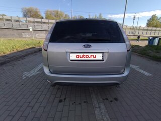 2010 Ford Focus II Рестайлинг, серебристый, 540000 рублей, вид 5
