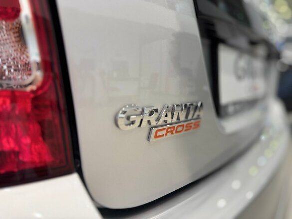 2025 Lada (ВАЗ) Granta Cross I Рестайлинг, серебристый - вид 18