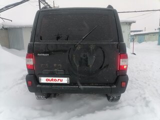 2008 УАЗ Патриот 3163 I, чёрный, 400000 рублей, вид 4