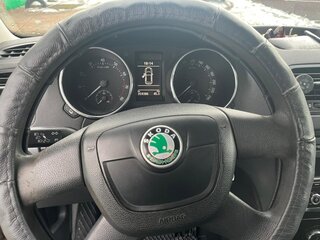 2012 Skoda Yeti I, коричневый, 700000 рублей, вид 5