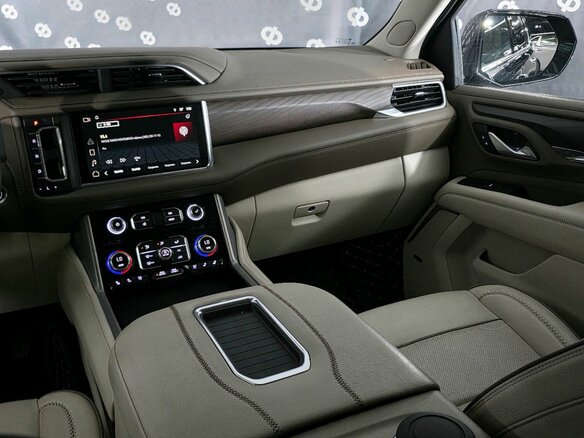 2022 GMC Yukon V, чёрный, 7790000 рублей - вид 24