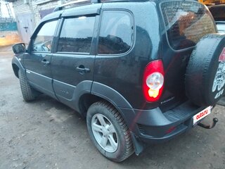 2014 Chevrolet Niva I Рестайлинг, чёрный, 630000 рублей, вид 3