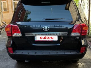 2014 Toyota Land Cruiser 200 Series Рестайлинг 1, чёрный, 8500000 рублей, вид 3