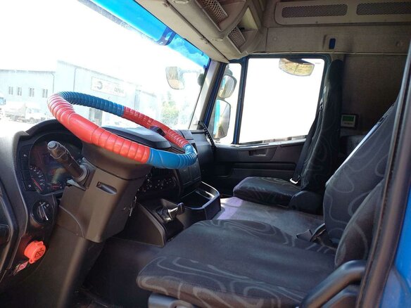 2018 Iveco Stralis, синий, 2822400 рублей - вид 8