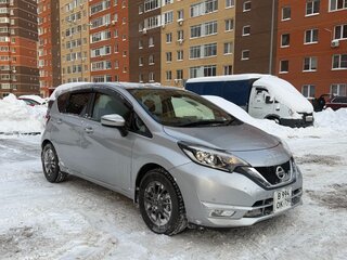 2018 Nissan Note II Рестайлинг, серый, 1000000 рублей, вид 4