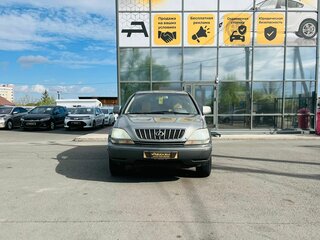 2002 Lexus RX 300 I, серебристый, 779000 рублей, вид 3