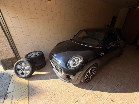 2019 Mini Hatch Cooper III (F55/F56) Рестайлинг, синий - вид 26