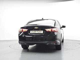 2022 Chevrolet Malibu IX Рестайлинг, чёрный, 1450000 рублей, вид 4