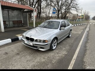 2001 BMW 5 серии 520i IV (E39) Рестайлинг, серебристый, 620000 рублей, вид 1