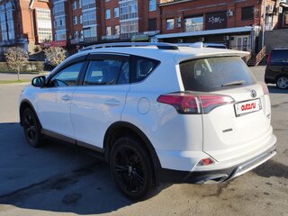 2016 Toyota RAV4 IV (XA40) Рестайлинг, белый, 2850000 рублей, вид 3